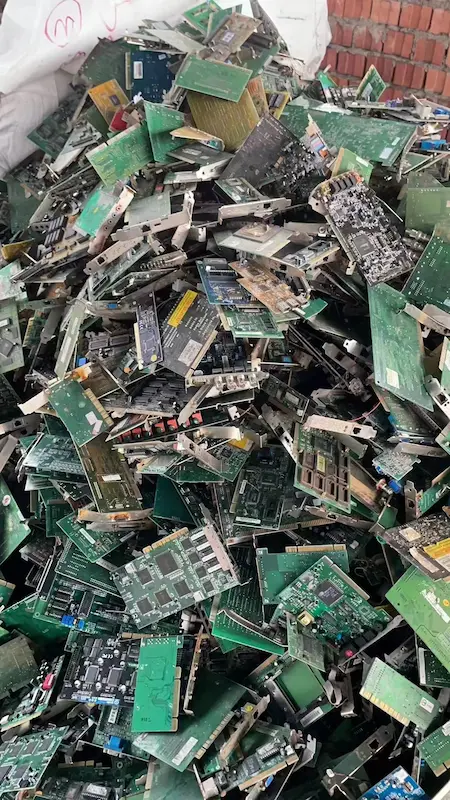 PCB電路板回收 伺服器回收,電子零件,電腦周邊回收,IC晶片|恆翊科技